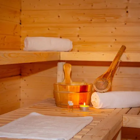 Rheinsteig Sauna-whirlpool-kino