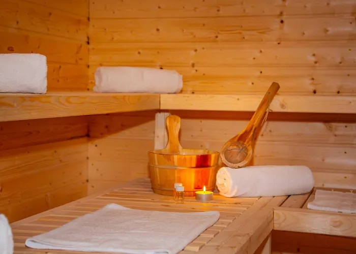 Rheinsteig Sauna-whirlpool-kino