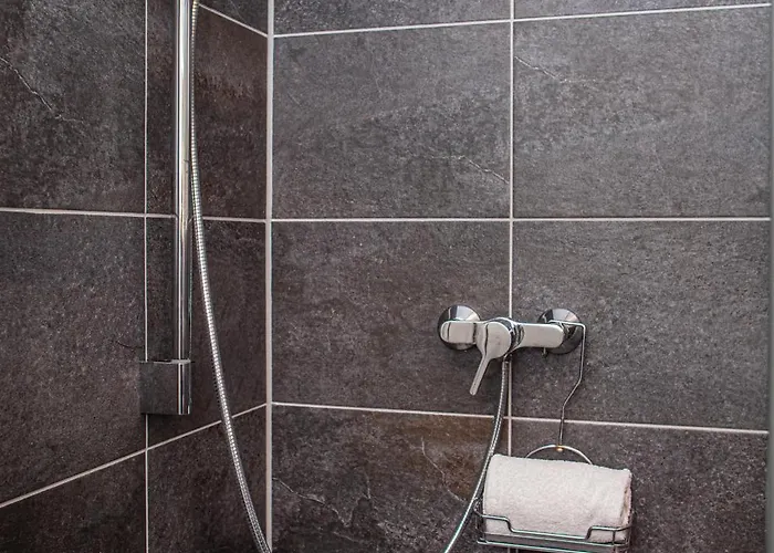 Rheinsteig Sauna-whirlpool-kino ヴィラ ベンドルフ